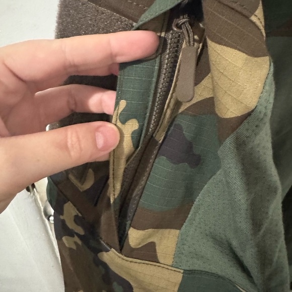Men's CQR Camouflage Field Jacket - Picture 3 of 7